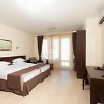 Rome Palace Deluxe 써니비치