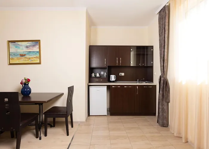 Rome Palace Deluxe Sunny Beach