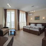 Rome Palace Deluxe Sluneční pobřeží