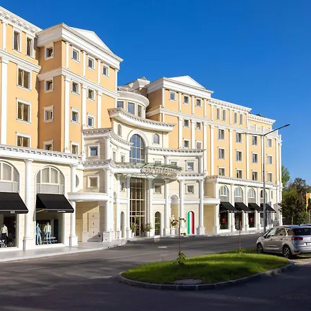 Hotel Rome Palace Deluxe 4*
