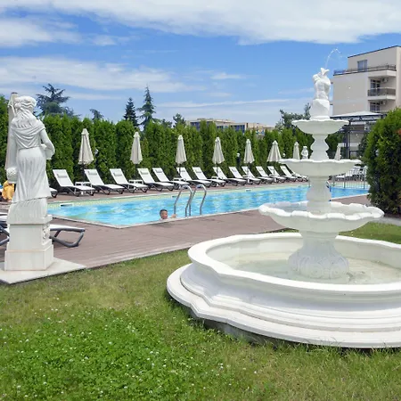 Хотел Rome Palace Deluxe