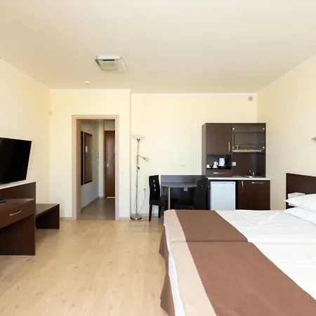 酒店 Rome Palace Deluxe