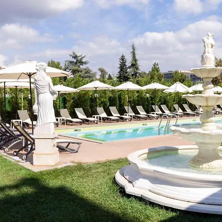 Rome Palace Deluxe 阳光海滩