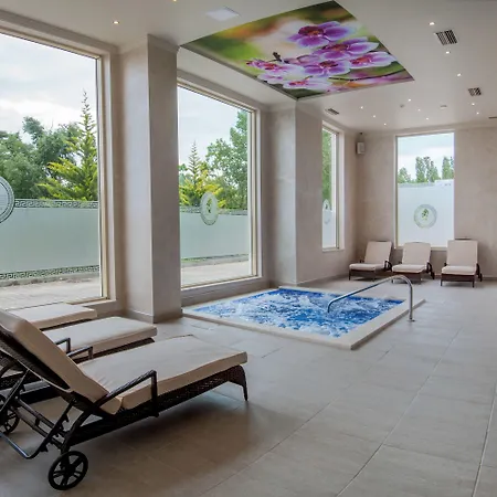 Rome Palace Deluxe 호텔