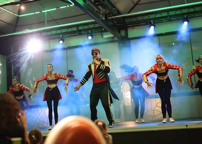 Rome Palace Deluxe Hotell