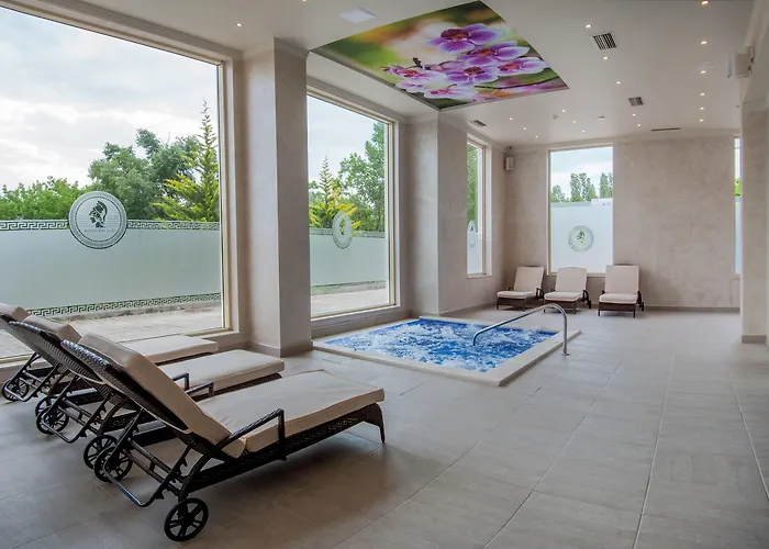 Rome Palace Deluxe Hotell