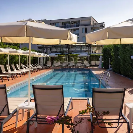 Rome Palace Deluxe 4*